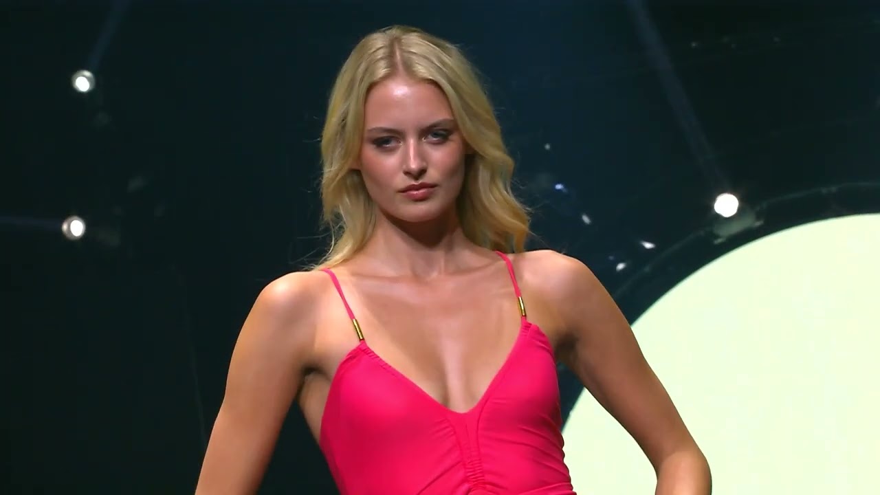 CARLOS SAN JUAN | GRAN CANARIA SWIM WEEK BY MODA CÁLIDA