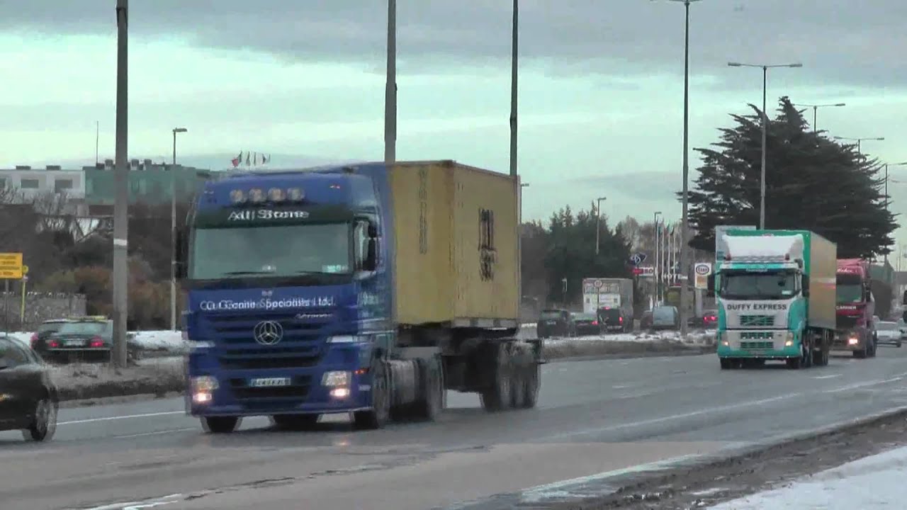 DUBLIN TRUCKS DECEMBER 2010