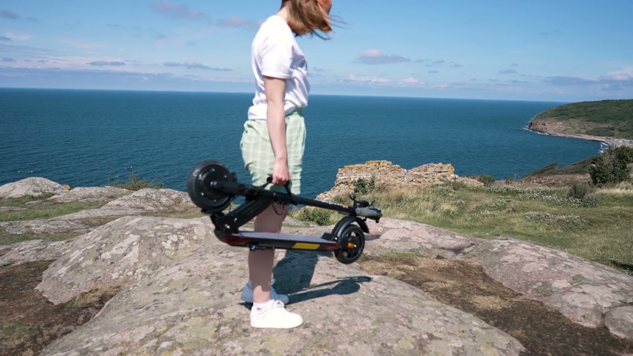 eRideHeros - UScooters GT SE (by E-TWOW) Review - The King Of Ultra-Portable Electric Scooters?