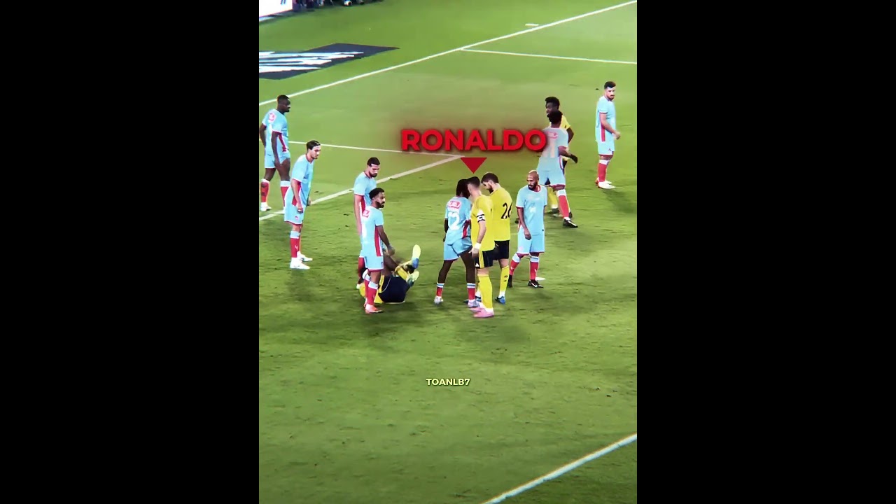 Ronaldo's funny reaction 😂
