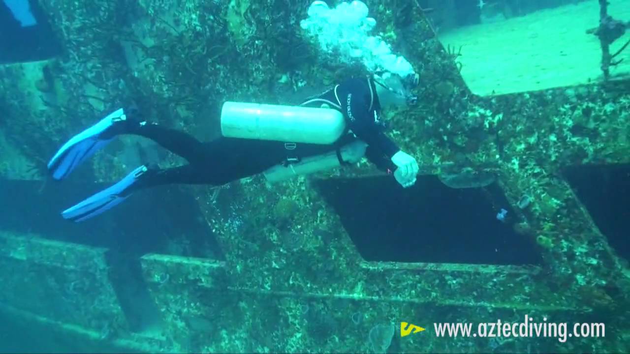 Wreck Diving in Sidemount configuration