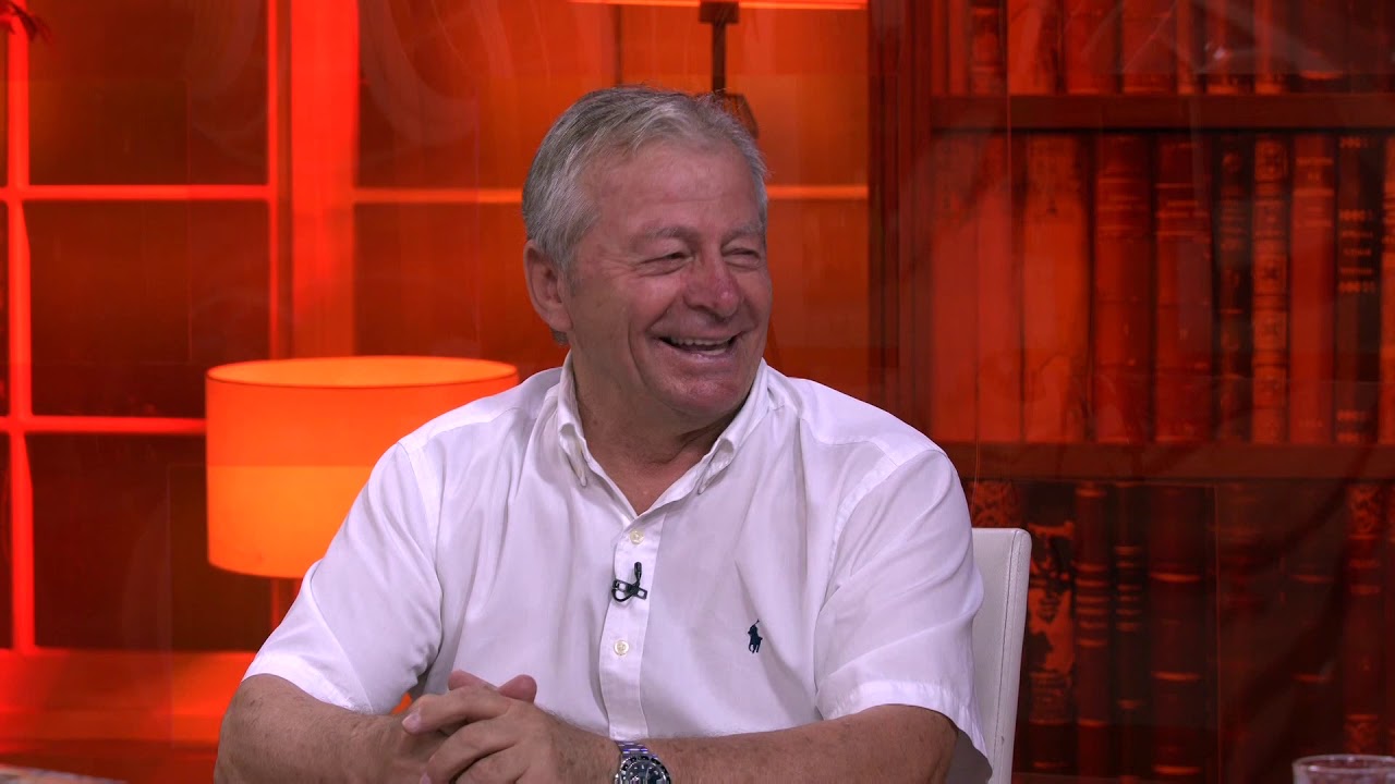 Legendarni fudbaler Ilija Petkovic o utakmici Zvezda-Jang Bojs i tenku kod stadiona - 27.08.2019