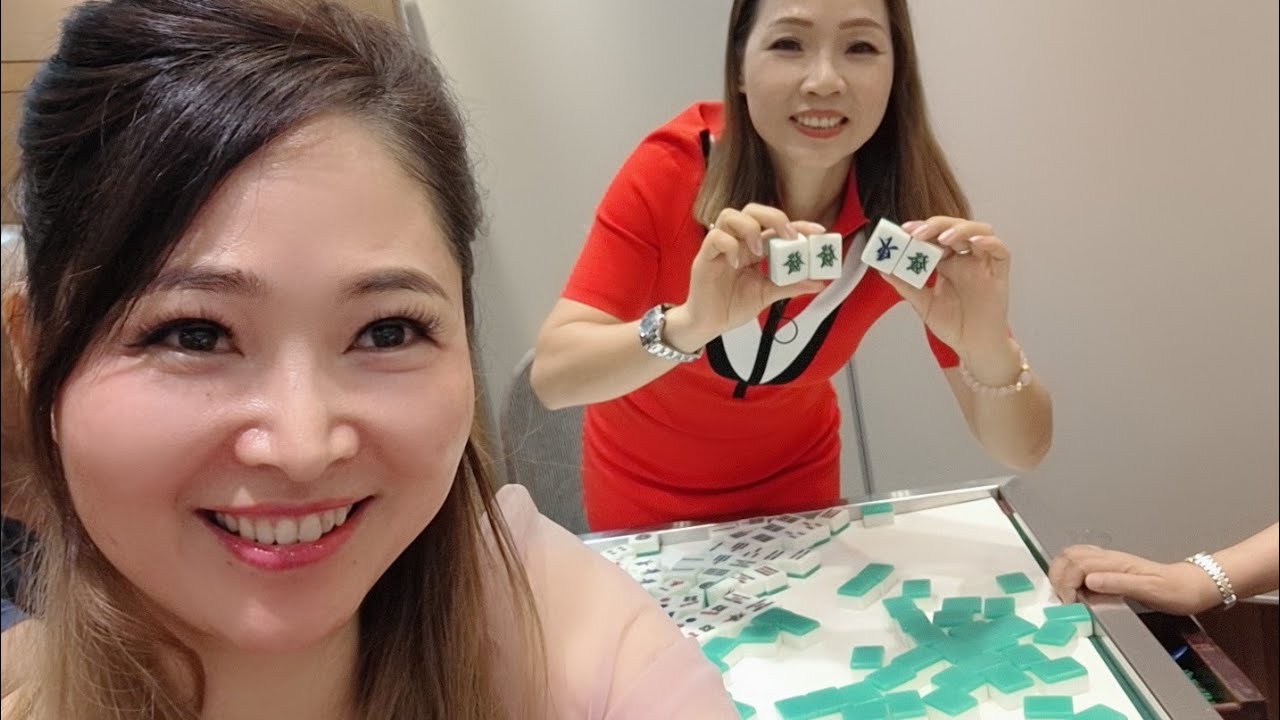 「Fiona安娜頻道」正在直播！