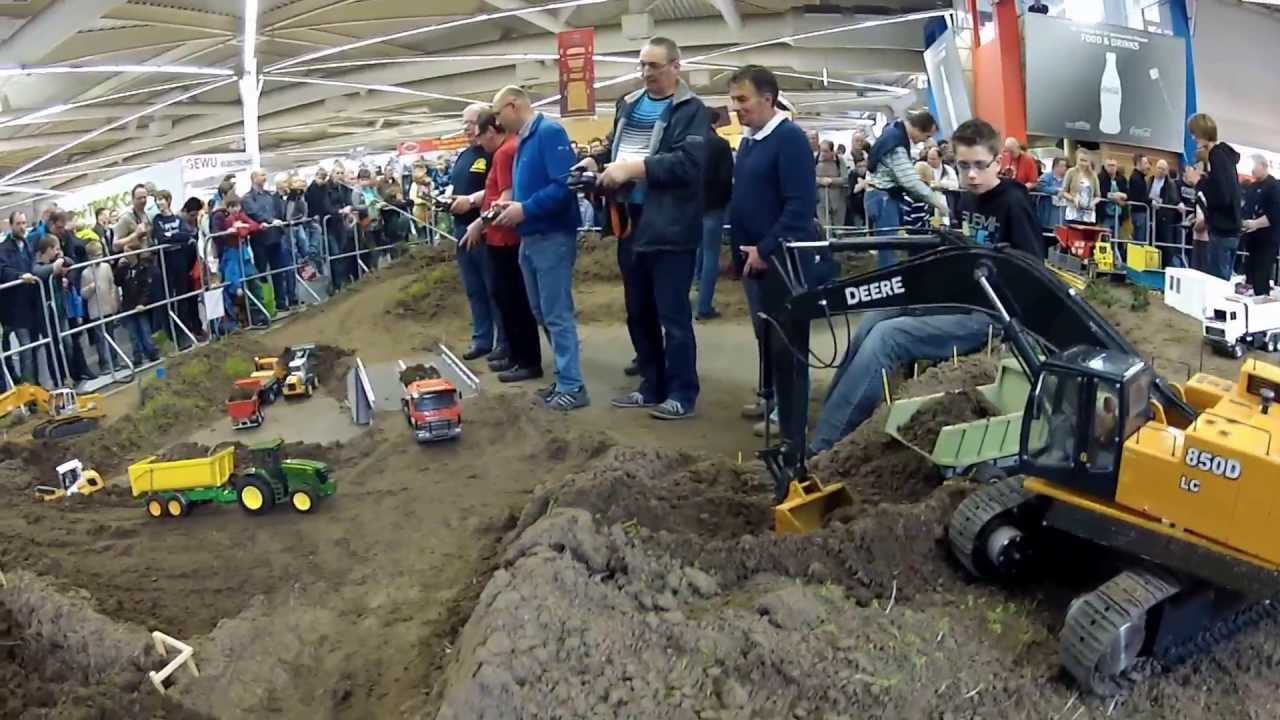 Bagger, Baustelle, Caterpillar, LKW, Raupe, Truck Intermodellbau 2013