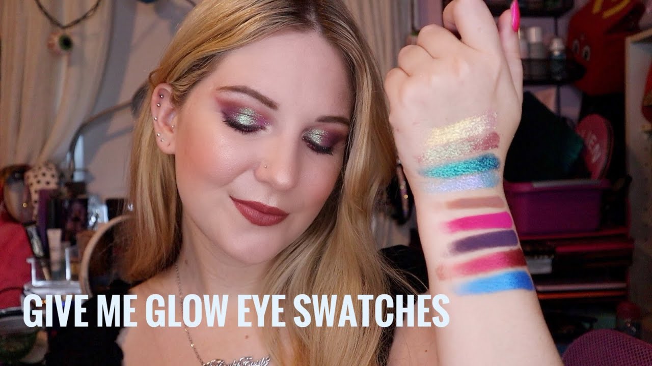 The Sparkliest Give Me Glow Shadows!! | hot vegan hannah