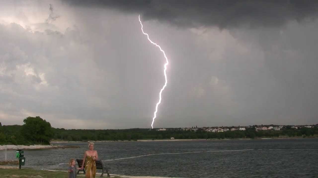 Ulika   De zware onweersbuien in  juni