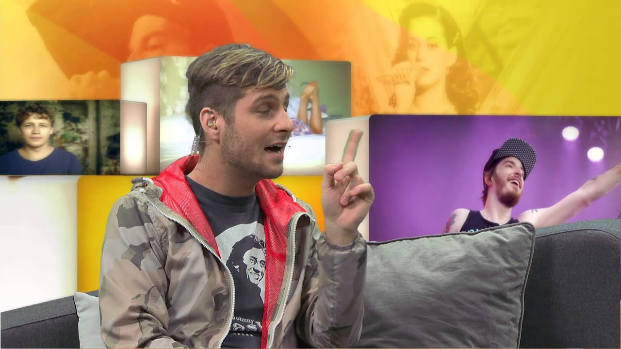 Shakira- und Rihanna- Posing von Maurice und Toni