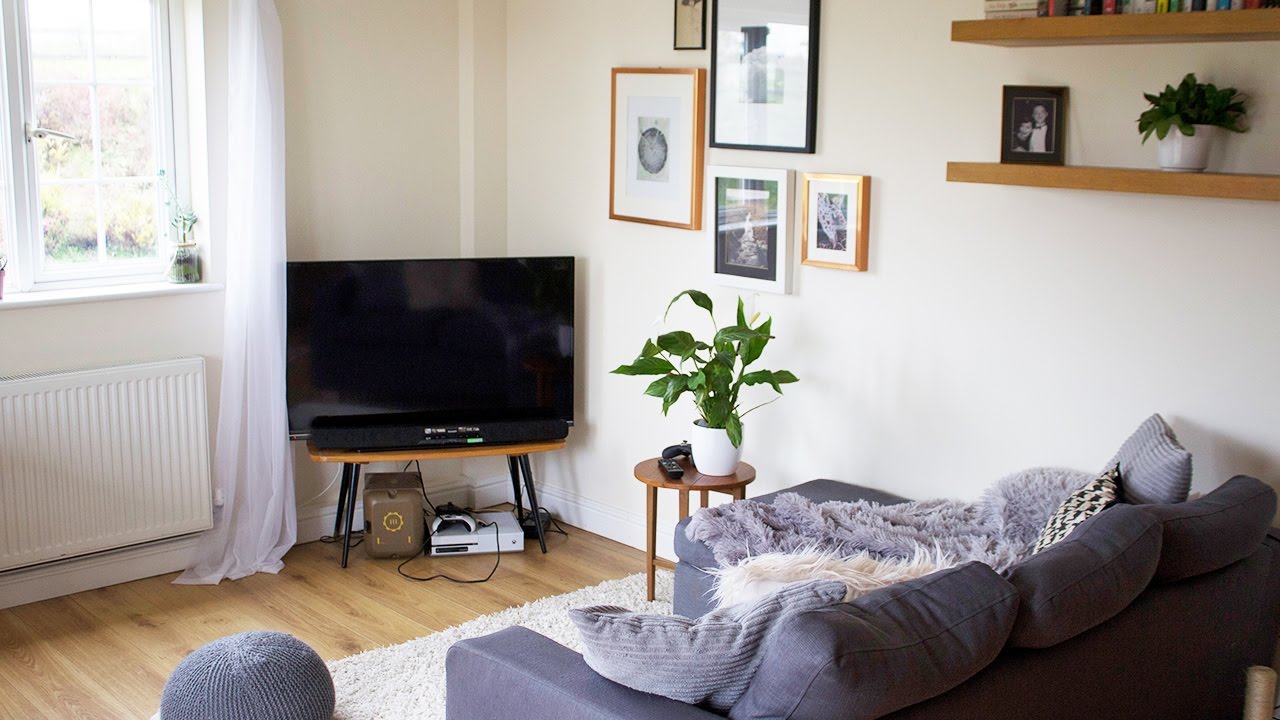 MINIMALISM SERIES | APARTMENT TOUR
