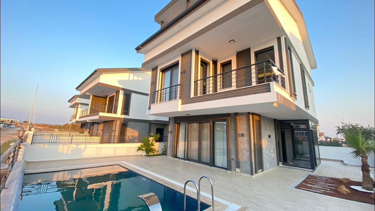 DİDİM’DE GENİŞ AİLELER İÇİN 5+1 FULL MOBİLYALI SATILIK SIFIR VİLLA KÖŞE BAŞI.