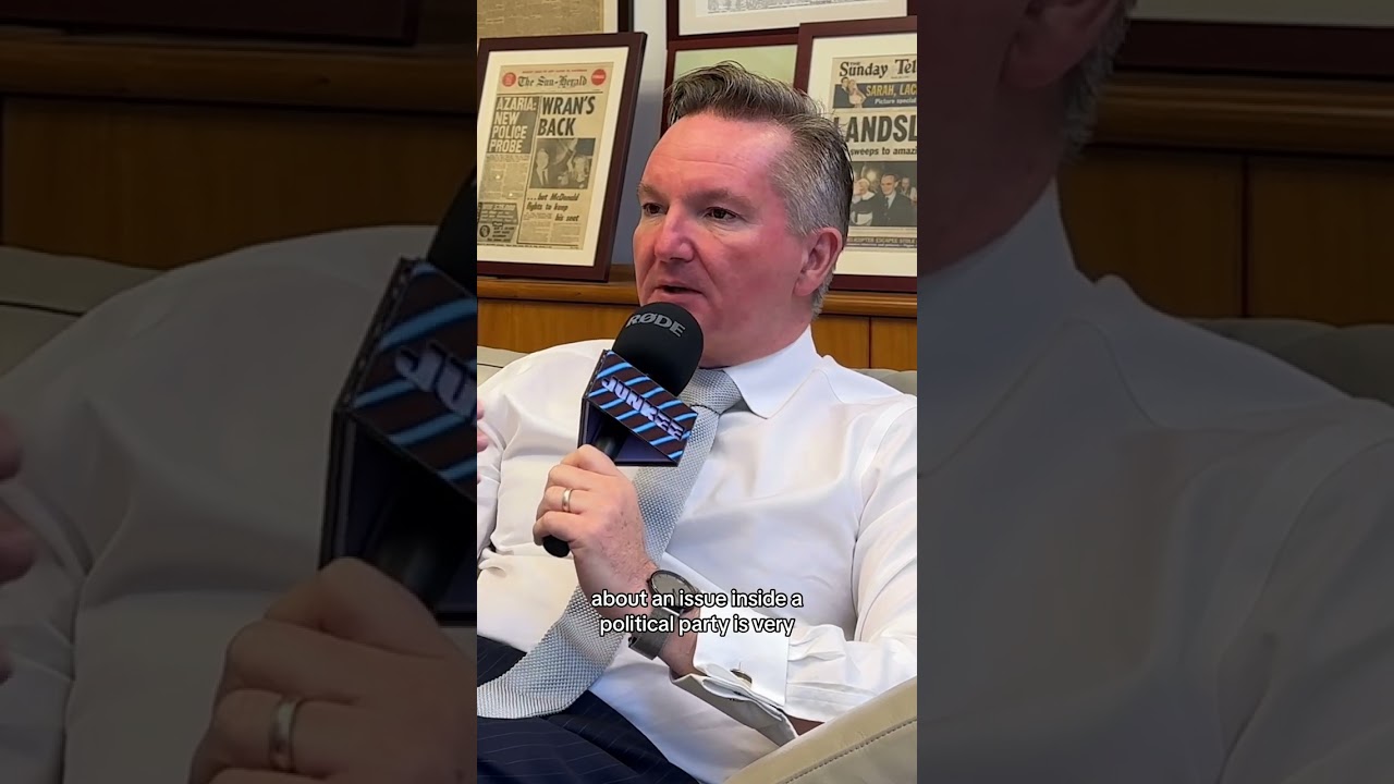 Chris Bowen doesn't listen to climate protests part 1