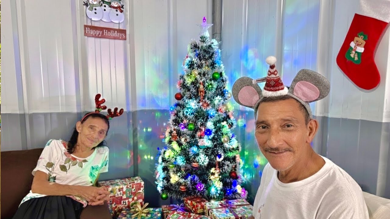 LLEGO LA NAVIDAD EN LA CASA DE LA ABUELITA ELBA