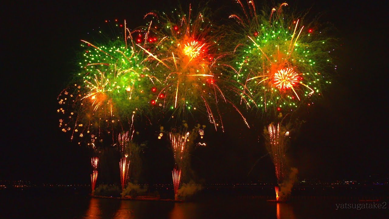 4K映像 諏訪湖祭湖上花火大会 レストラン屋上 2/3 Fireworks Japan 2016