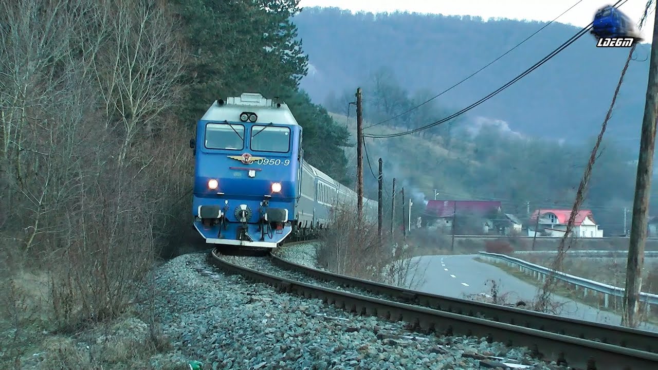 Primele Trenuri din 2016 in Muntii Apuseni/First Trains of 2016 in Apuseni Mountains 01 January 2016