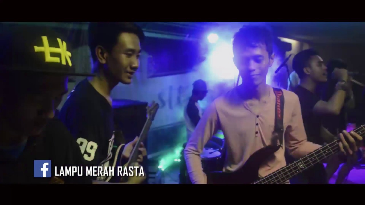 Glory Of Love Manggung di QUINDECIM STFI