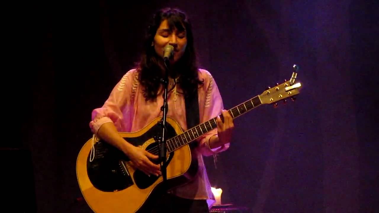 08. Bjurö Klubb - Laleh, Palladium, Malmö, Sweden 18/12 2009