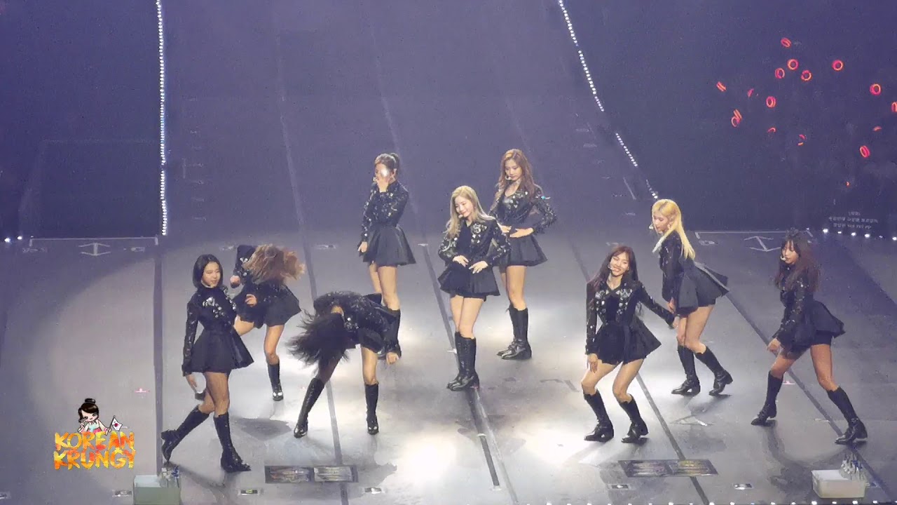 [20190629] TWICE 트와이스- YES OR YES | TWICELIGHTS IN MANILA 2019