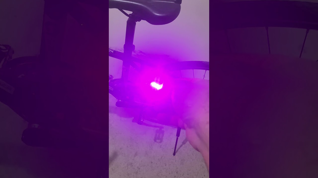 SPACE 24 şarjlı led flaş&ouml;r #shorts #short #subscribe #shortsvideo #downhill #bike #bisiklet#aboneol