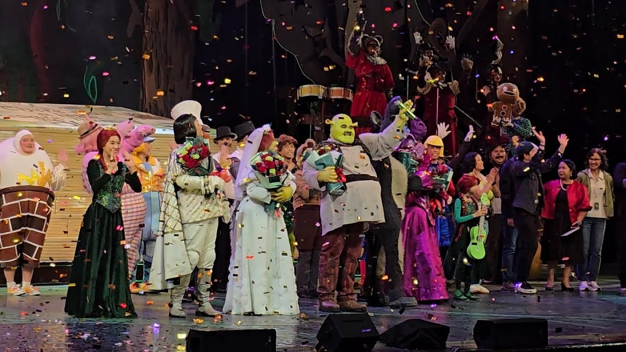 BOWS: #ShrekTheMusicalPH