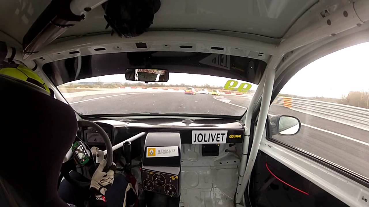 Clio 3 Cup - CDF des circuits 2014 - Dijon - Course 1 - Florent JOLIVET