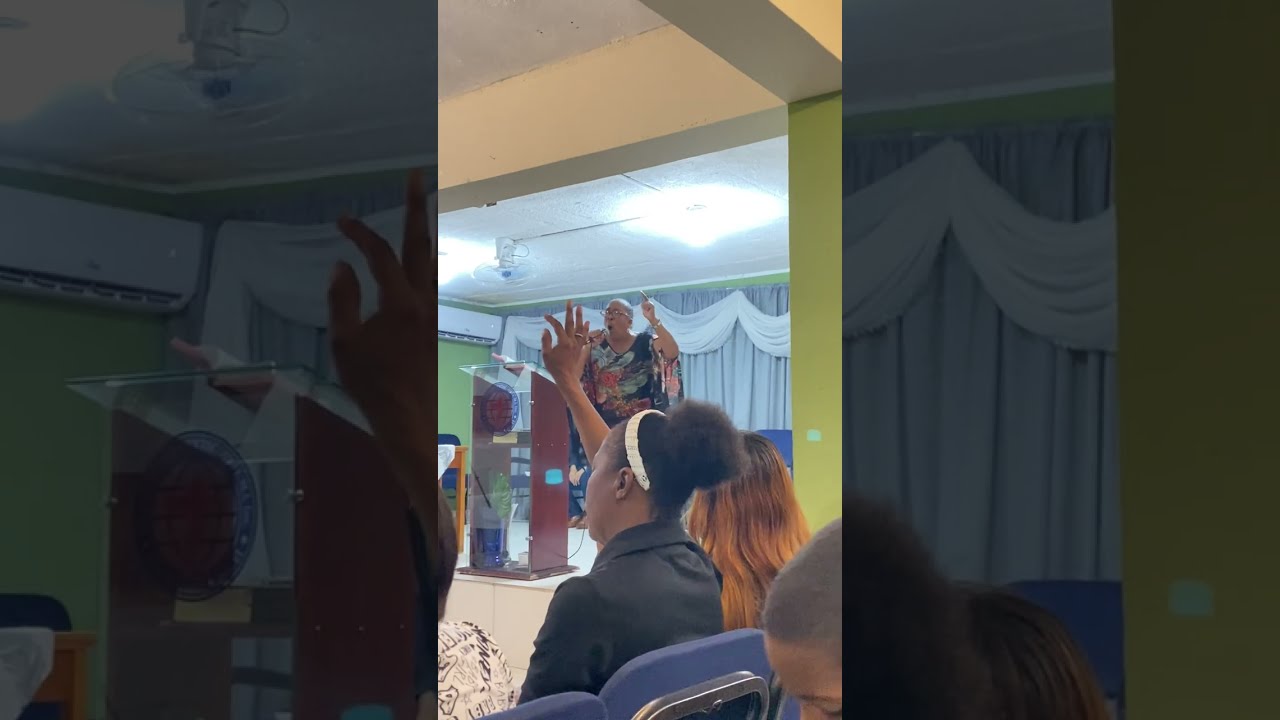 La pastora Tania cordones jhonson de Medina  #mundocristiano #labiblia #Diosesamor #motivation #Dios