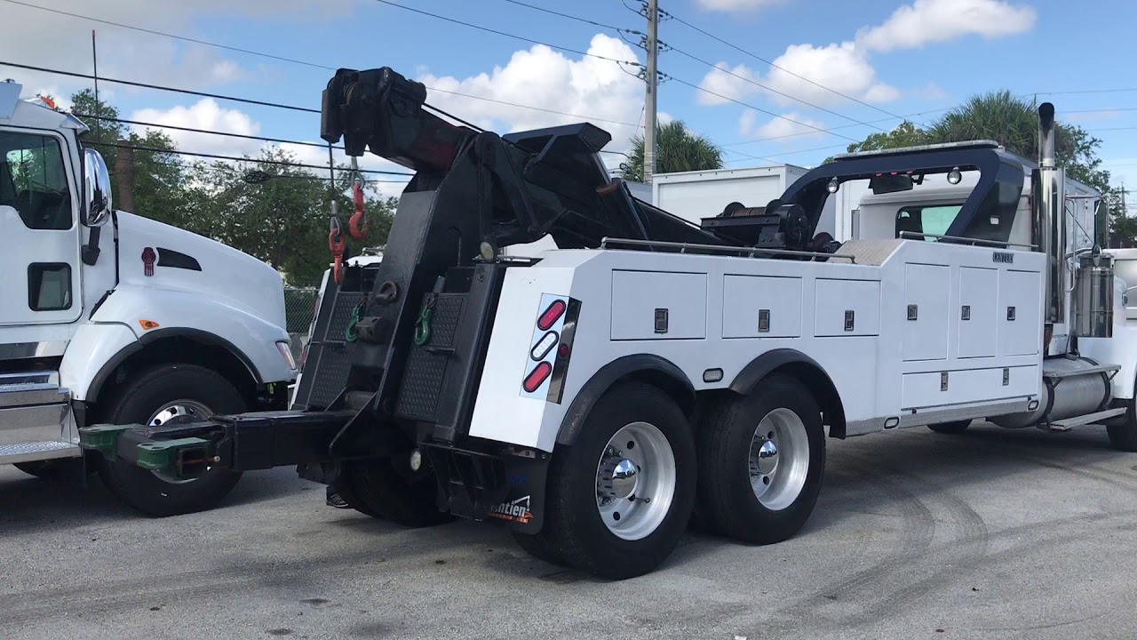 30 Ton Wrecker, Boom