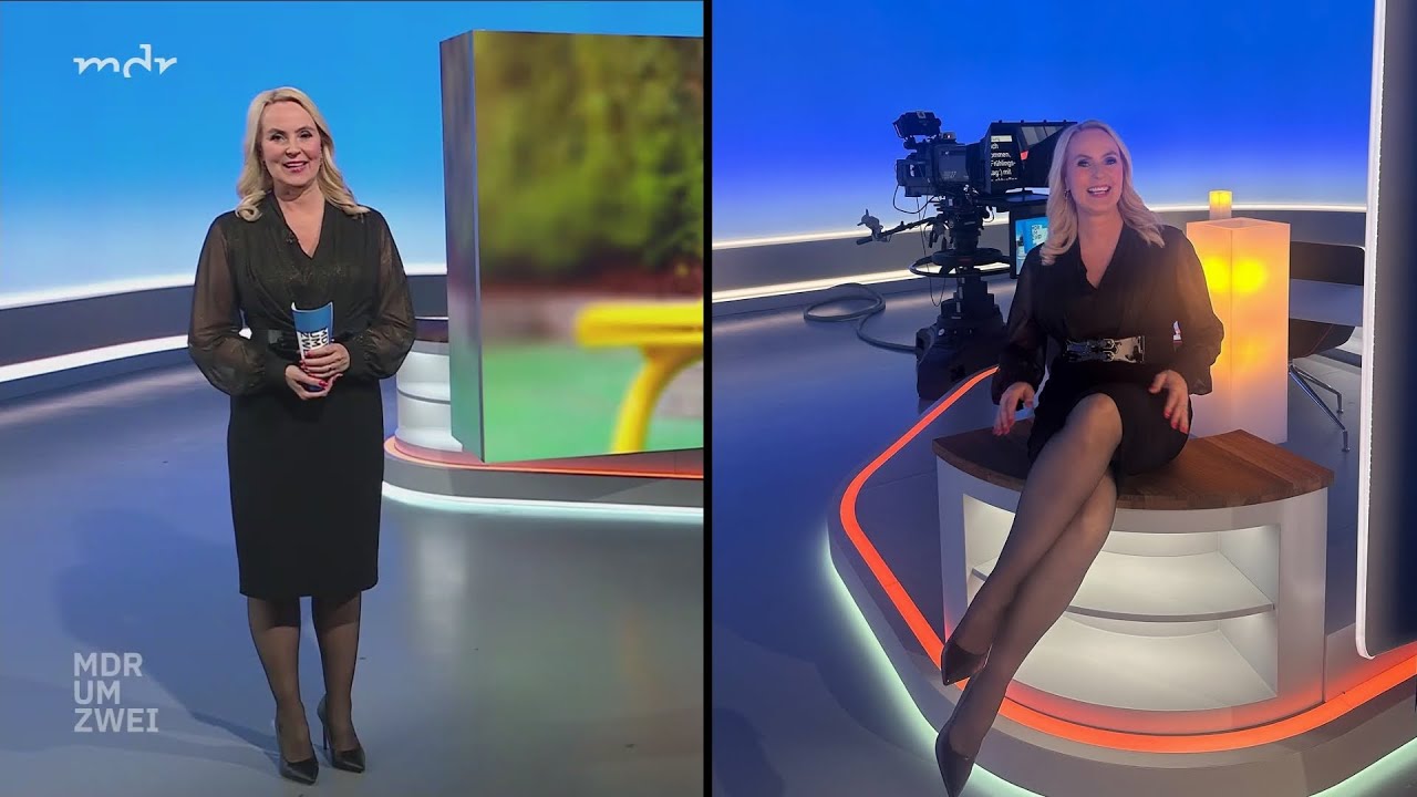 Shiny Blouse Pantyhose Anja Petzold 20250307