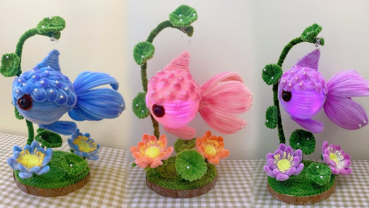 DIY Flower Lamp: Beautiful Handmade Pipe Cleaner Flower Lamp - Home Decor Ideas - Pipe Cleaner Craft