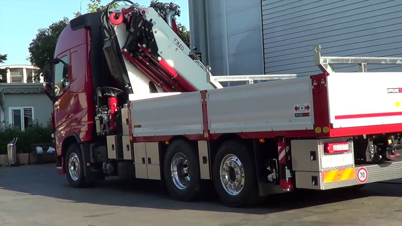 Volvo 3 assi - Cassone con gru Fassi pianale ribassato allungabile