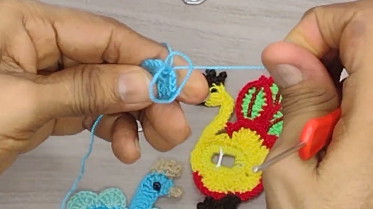 HERMOSOS PAVO REAL A CROCHET,  usando anillas de latas 🦚