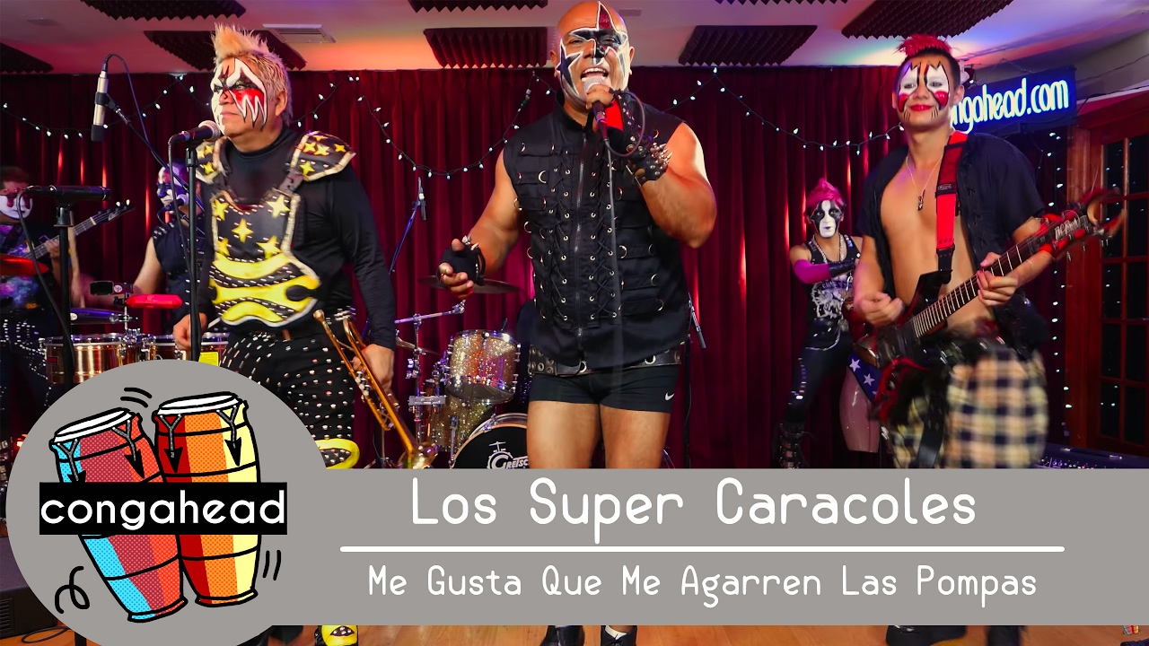 Los Super Caracoles perform Me gusta que me agarren las pompas