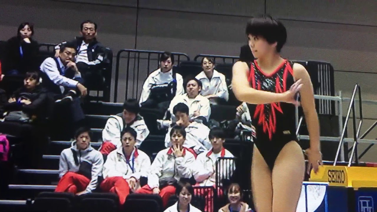 床の女王・村上茉愛が日体大４連覇に導く　「シリバス」決めた