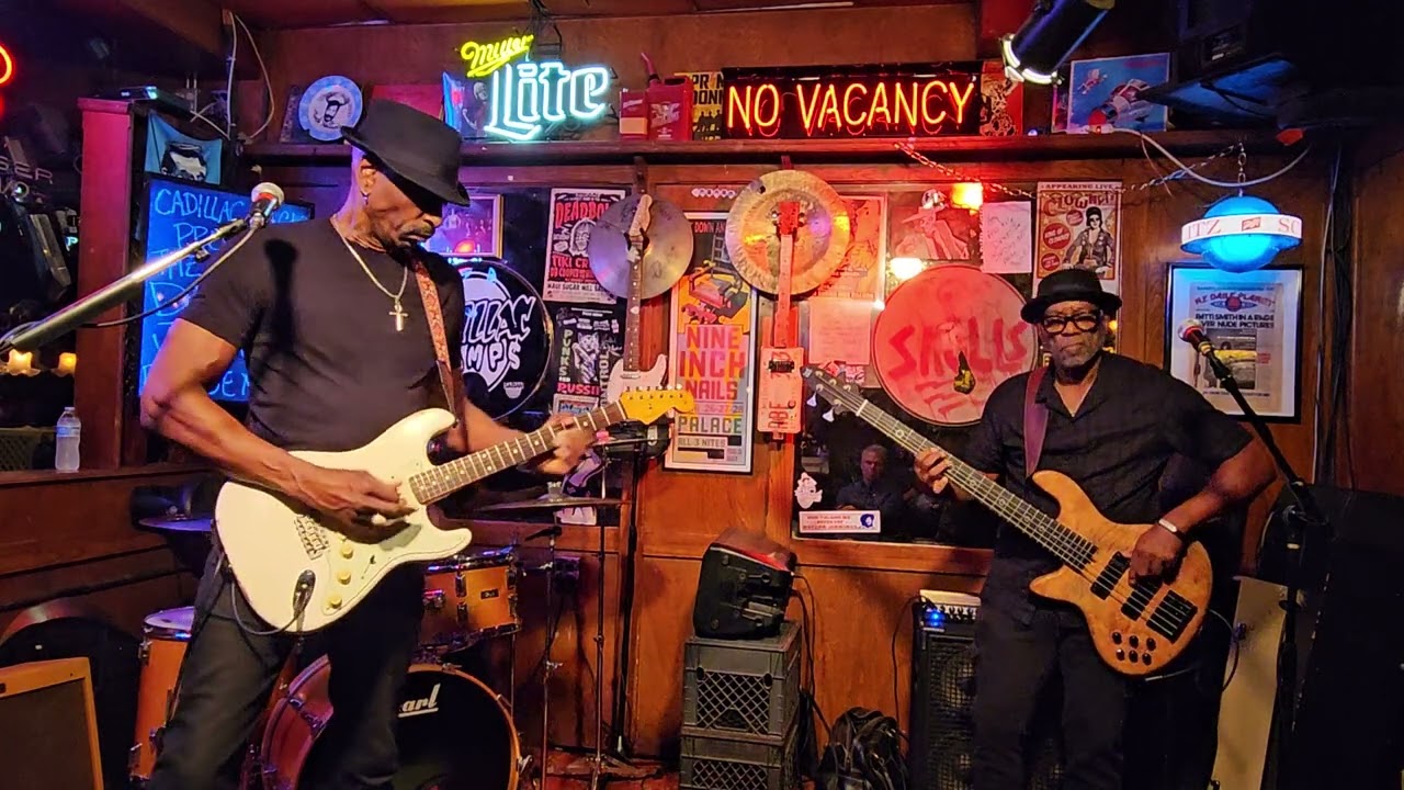 Dennis Jones Band -- Condition Blue