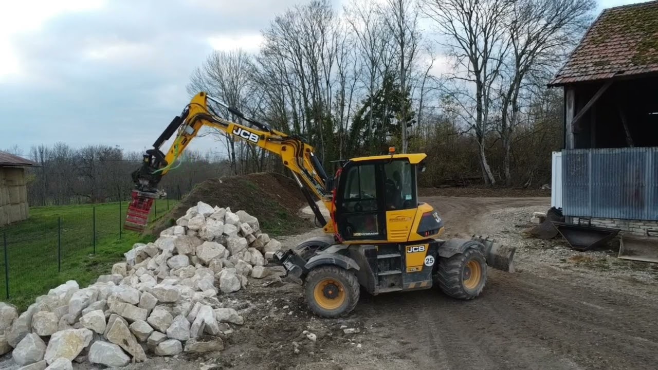 JCB Hydradig