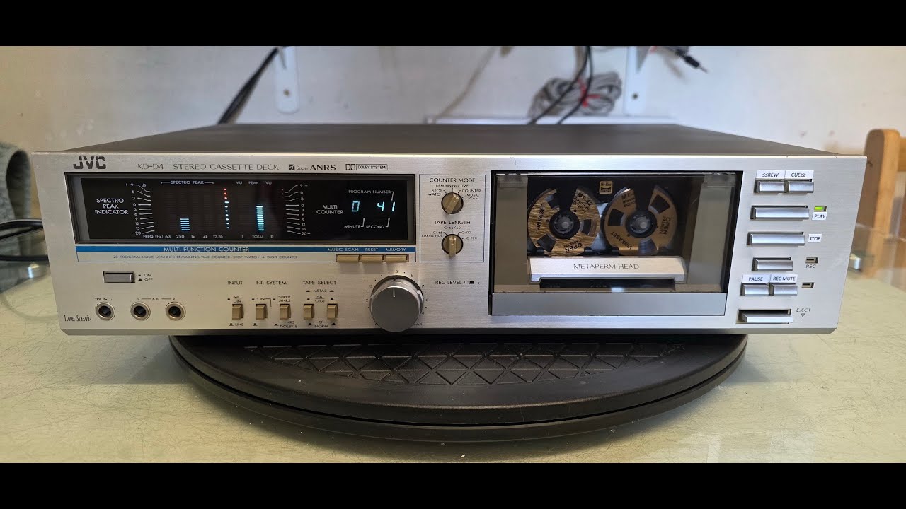 JVC KD D4 DEMO SOLD