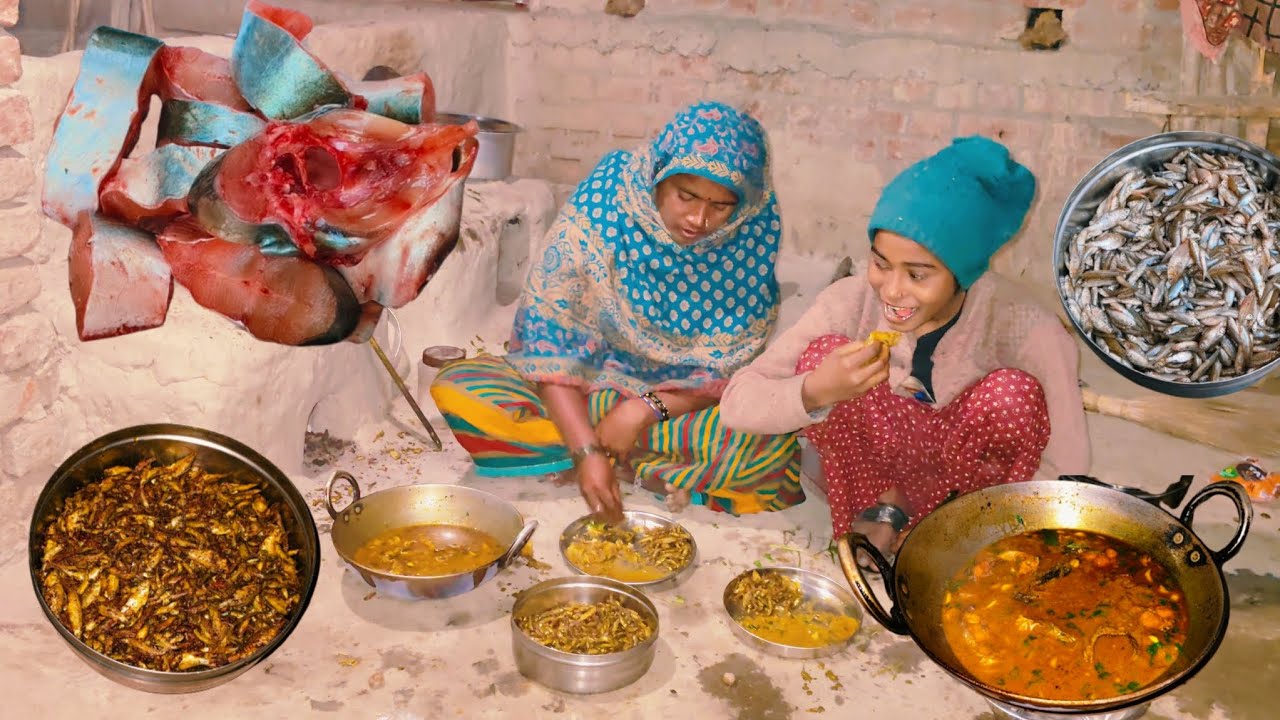 Restaurant se badhiya banae chhoti machhali aur sath mein pyasi machhali India 🐟 vvideo cooking