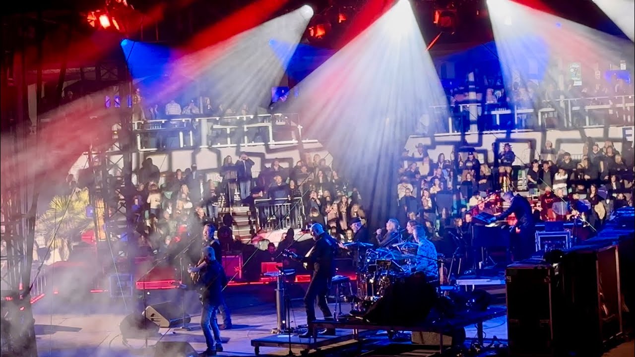 Blake Shelton - God’s Country live in Phoenix, AZ - 2/1/2025