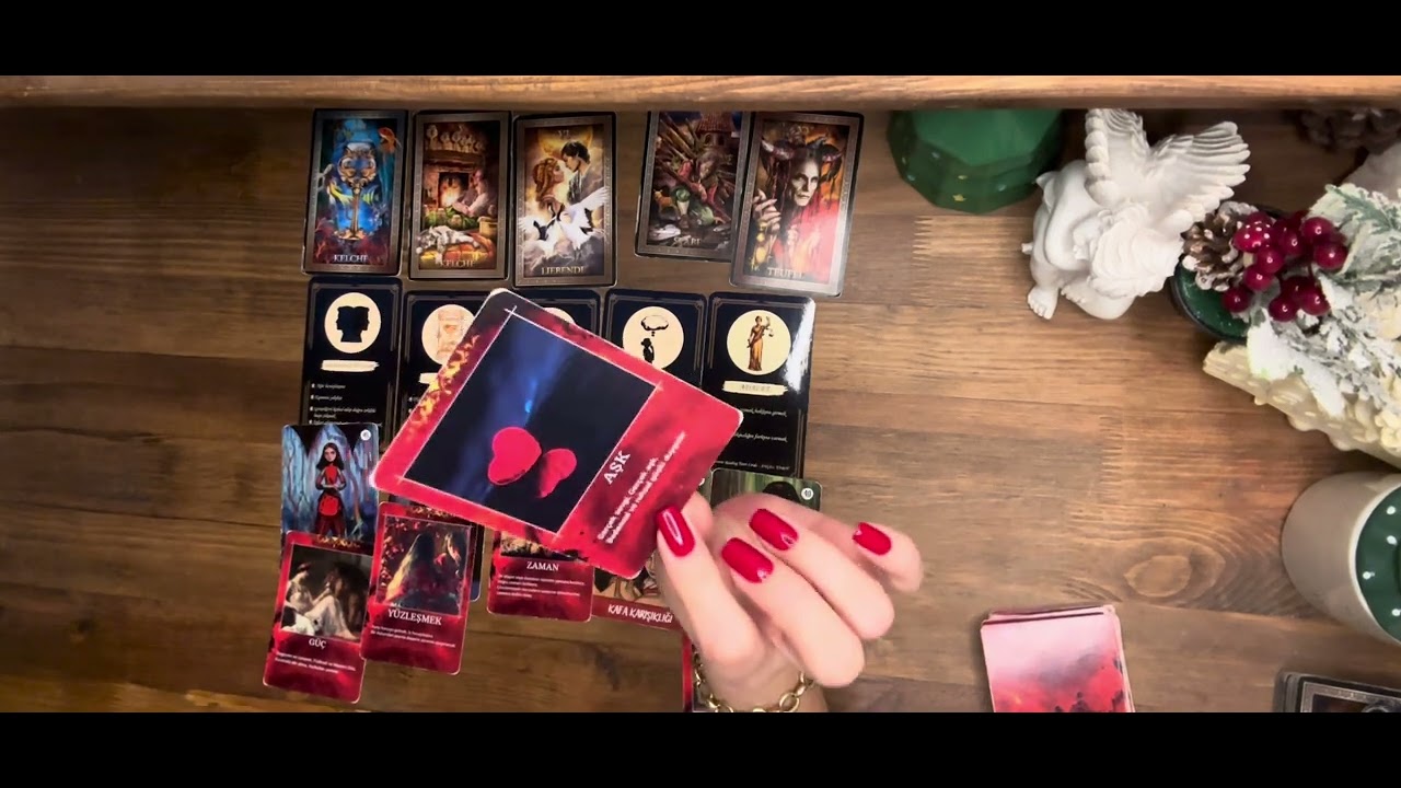Bayramda Aklındaki Kişiden Haber Var mı? 🎁 Duyguları & Adım Enerjisi#enerji #tarot 