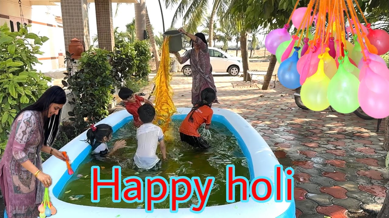 Holi celebration papa ke ghar bachooo ke saath