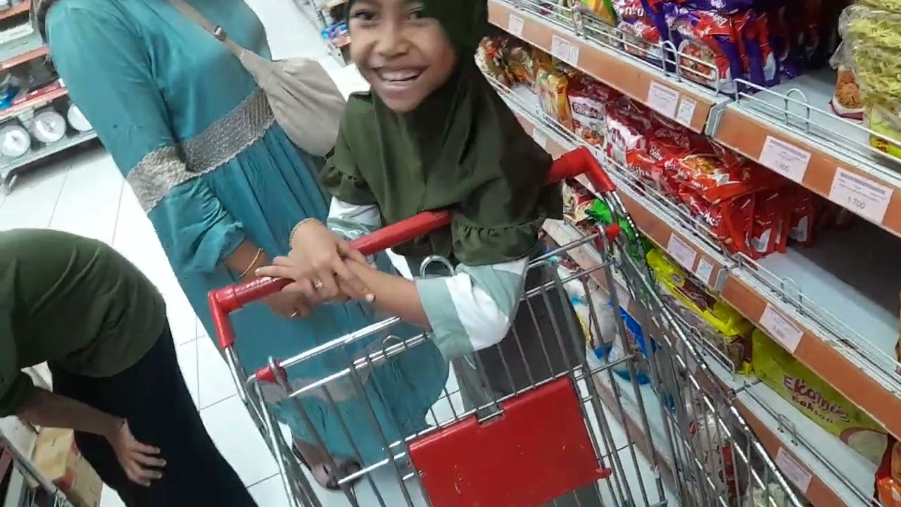 Ciboedaķbaongthea764$ lagi nganter ibu polda belanja @.