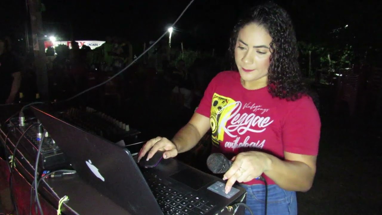 DJ TÁSSILA DE PAULA NO RAFAMÉLIA EM FLORIANO-PI COM O MCRF