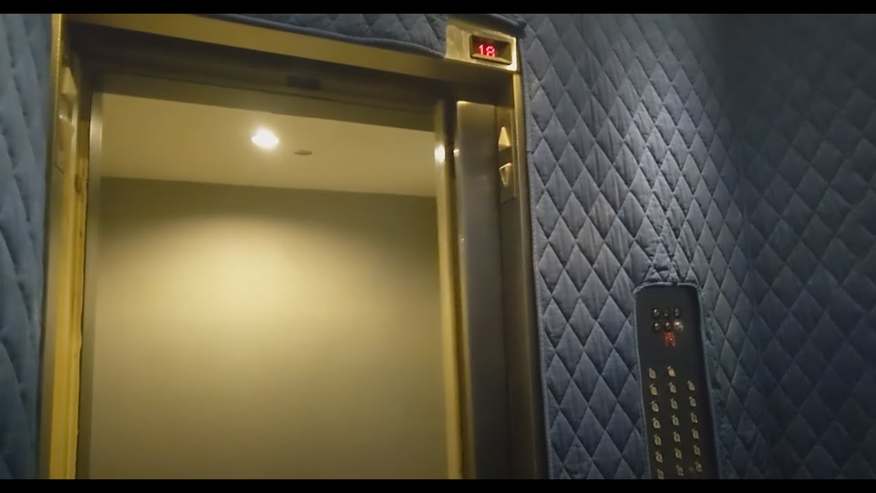Niagra Falls Wyndham Fallsview Hotel Thyssen back of house elevator