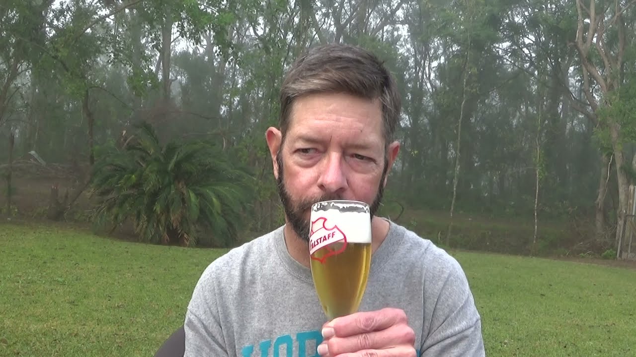 Louisiana Beer Reviews: Jever Pilsener (canned)