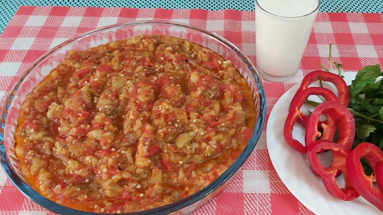 باذنجان مشوي مع صلصة طماطم