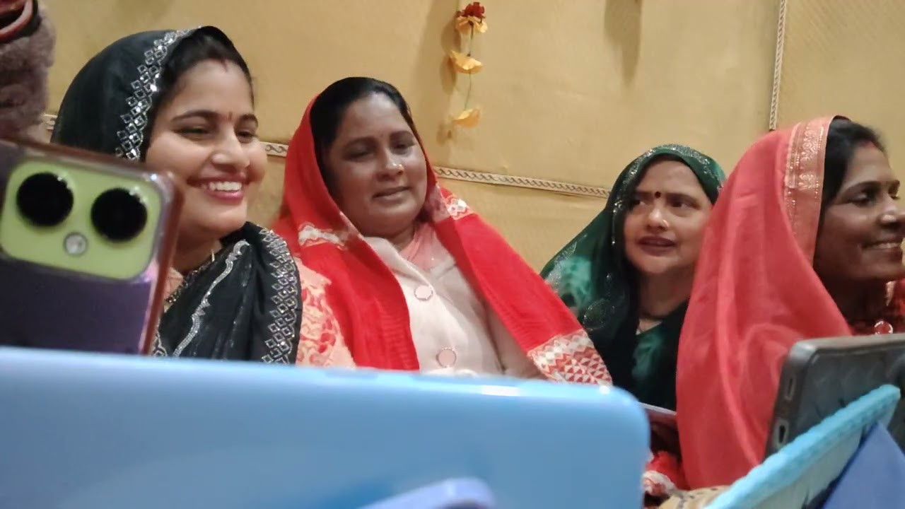 Kavan disha me bhagal mor nanadiya #singer Sarita Mishra ke chainal par 