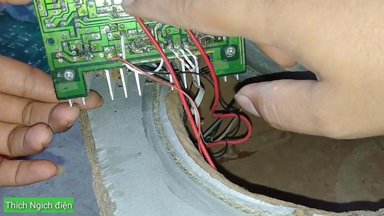 Chế loa vi t&iacute;nh chạy 220v sang chạy 12v cho anh em t&agrave;i xế