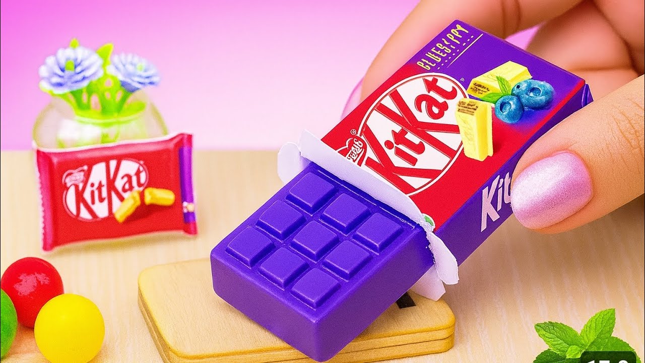  Candy Cutting – Purple KitKat Edition Most Beautiful Purple KitKat cake Ever! 💜😱 #rumaishashrees