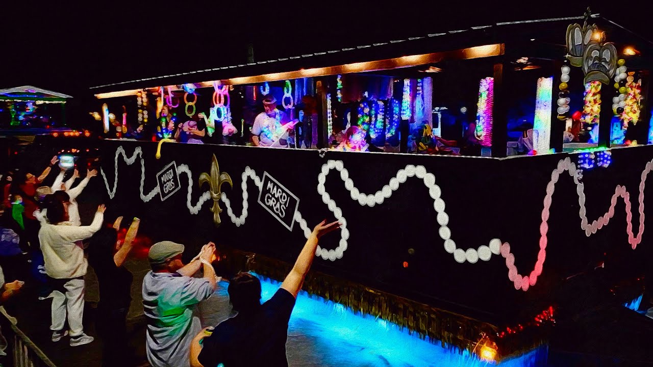 Ocean Springs Mardi Gras 2026 - Night Parade - Ocean Springs Carnival Assn - 2/13/2026
