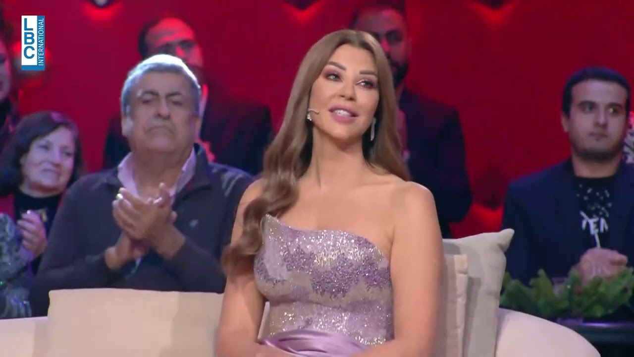 نجوى كرم تفاجئ  نور الملاح على مسرح  TheStage وتغني 