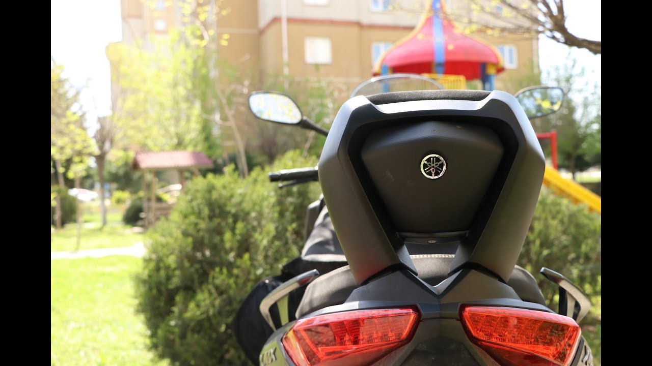 XMAX SİSSY BAR (SIRT DAYAMA DEMİRİ) TAKILIŞI