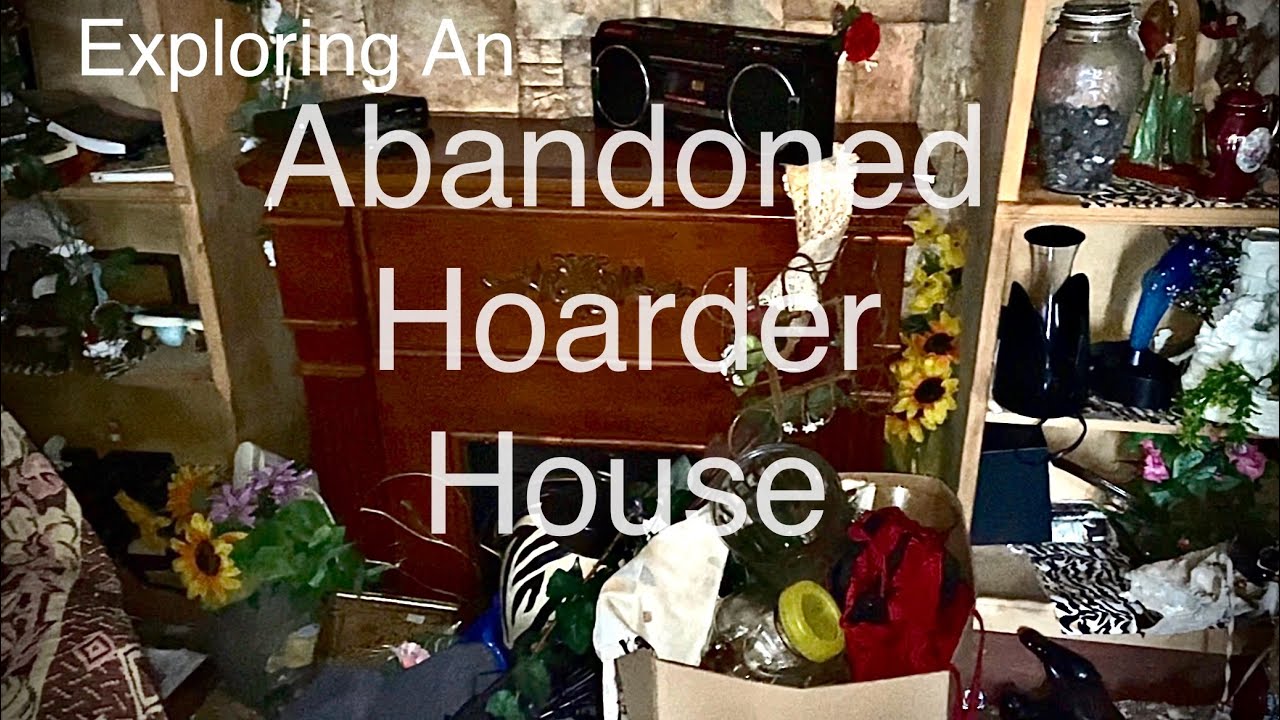 Exploring an abandoned Hoarder House!   HD 1080p